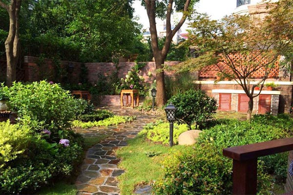 青島庭院設計公司教你如何做好冬季苗木養(yǎng)護